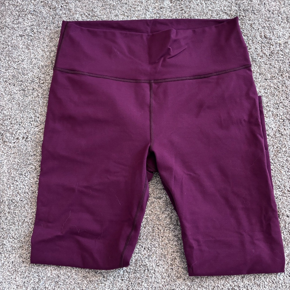 Fabletics Define Powerhold High Waisted 7/8 Legging in Merlot